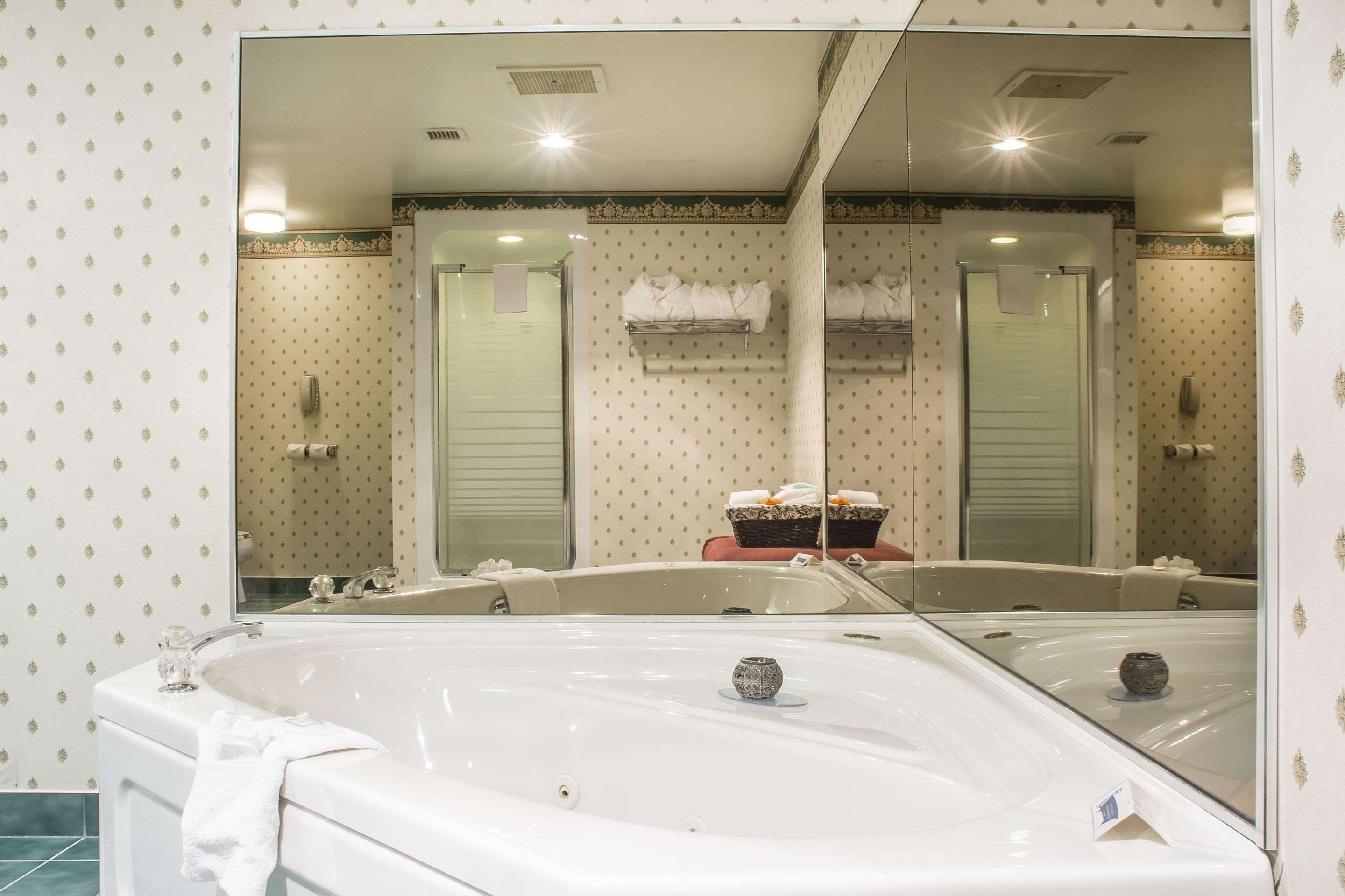 Clarion Hotel & Conference Centre Fort Erie Luaran gambar