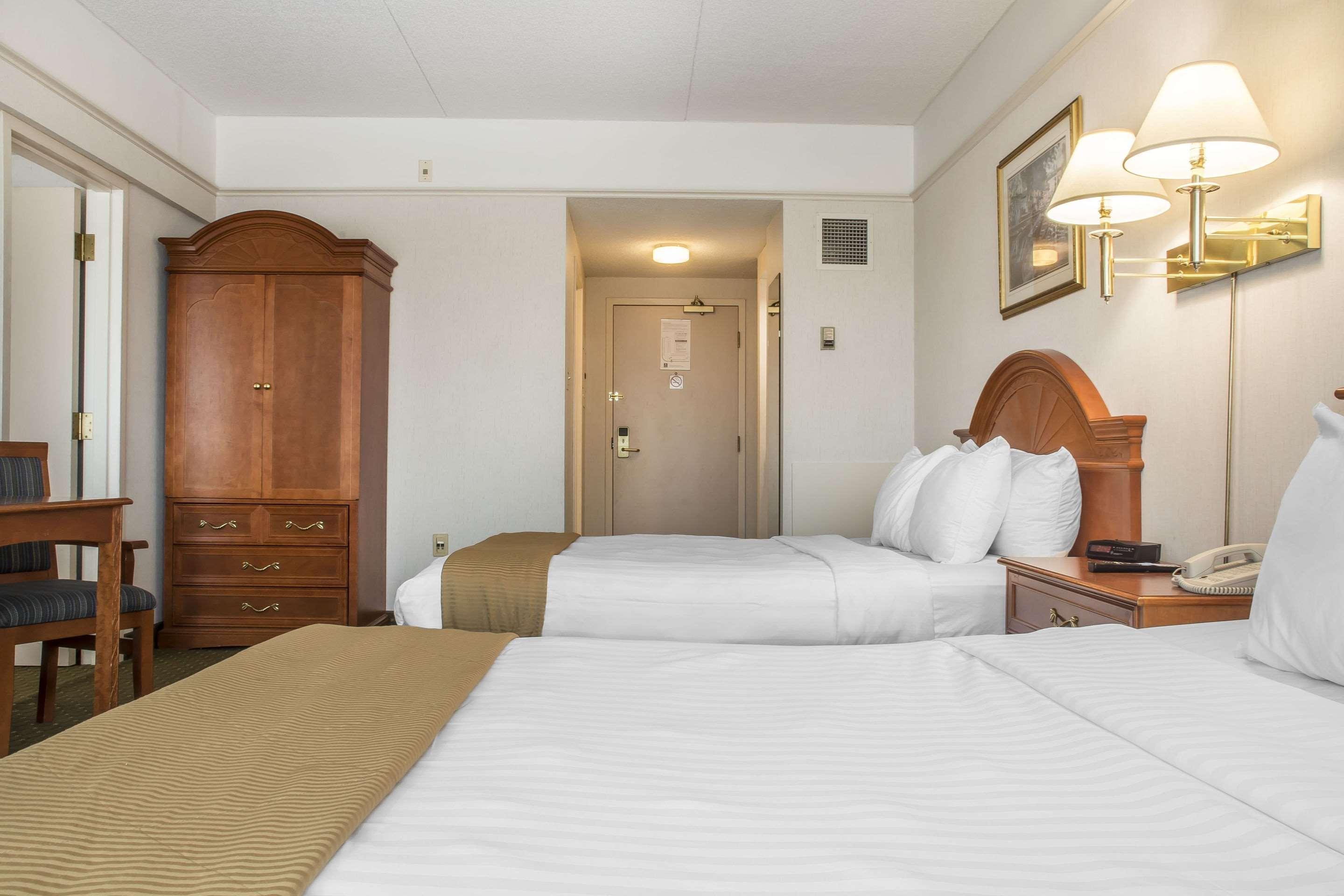 Clarion Hotel & Conference Centre Fort Erie Luaran gambar
