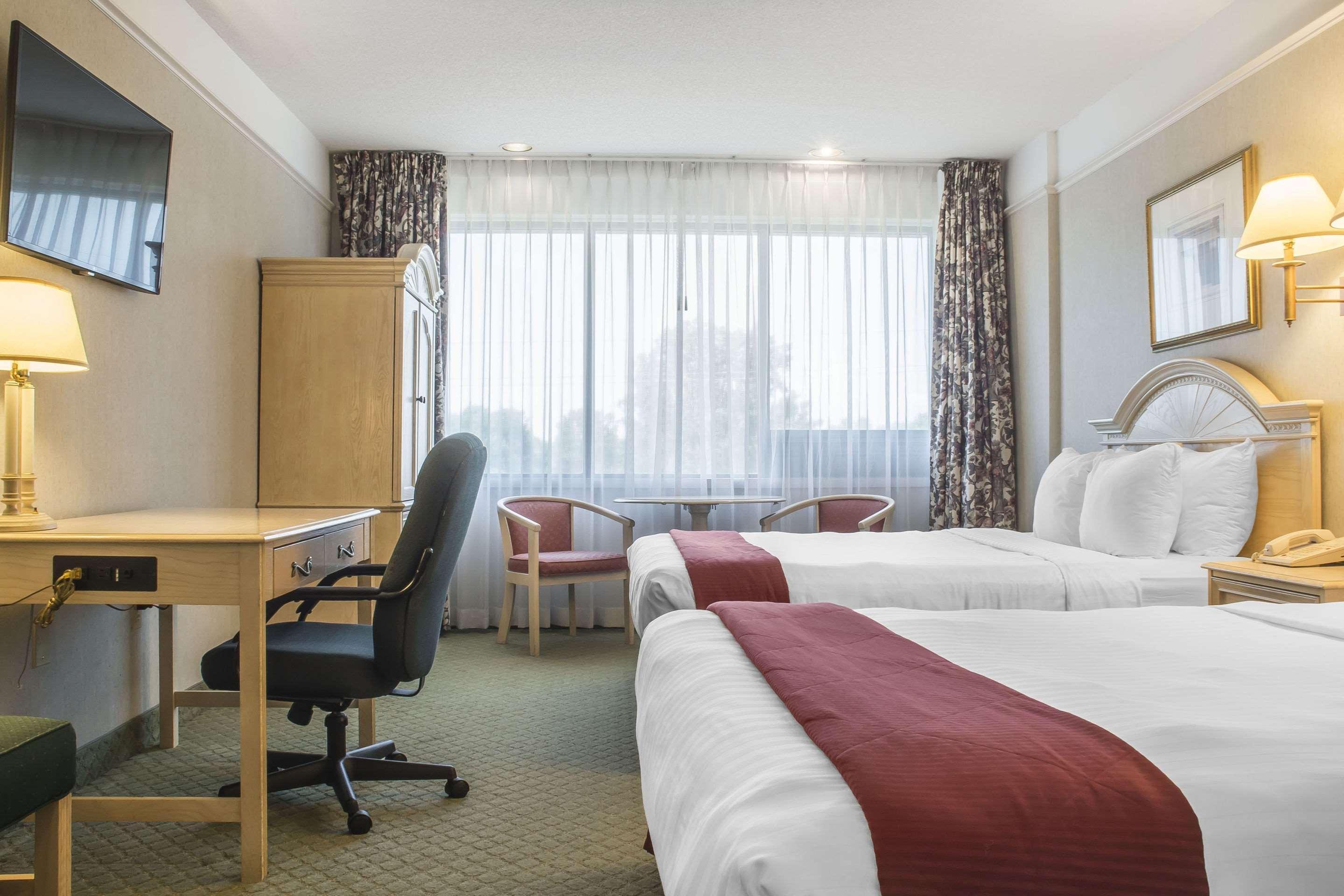 Clarion Hotel & Conference Centre Fort Erie Luaran gambar