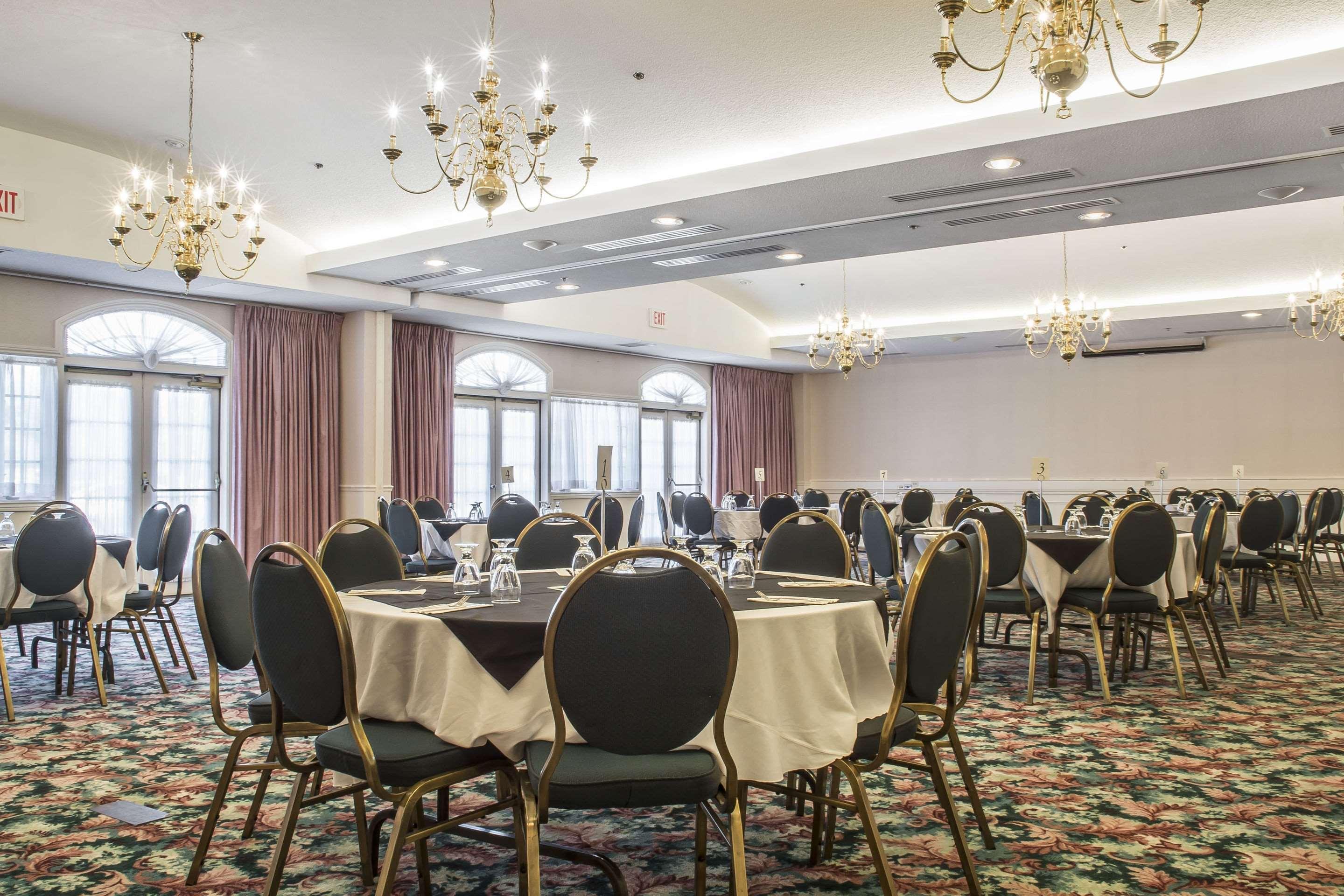 Clarion Hotel & Conference Centre Fort Erie Luaran gambar